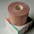 Taśma kinezjologiczna do tapingu twarzy 5 cm x 5 m - nude - zdjęcie 5