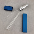 Atomizer do perfum prostokątny 12 ml - granatowy - zdjęcie 2